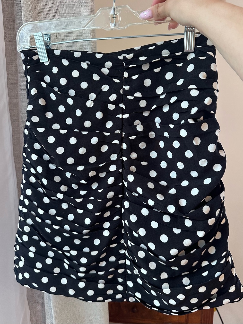 The East Order Polka Dot Skirt 🤍🖤